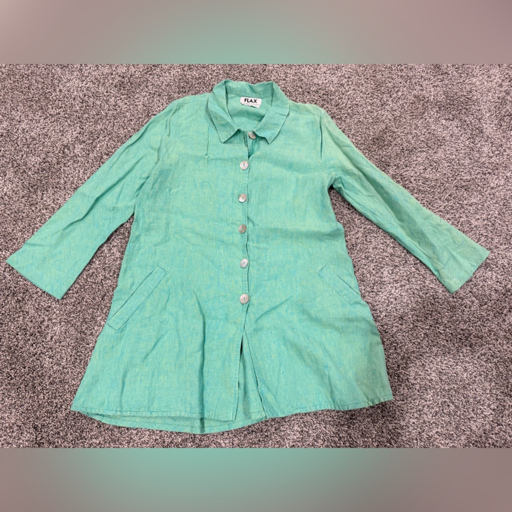 Flax collared tunic length button up shirt, women's size small